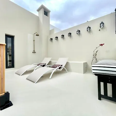 Atico Con Impresionantes Vistas Desde La Terraza, Freewifi En Corazon De